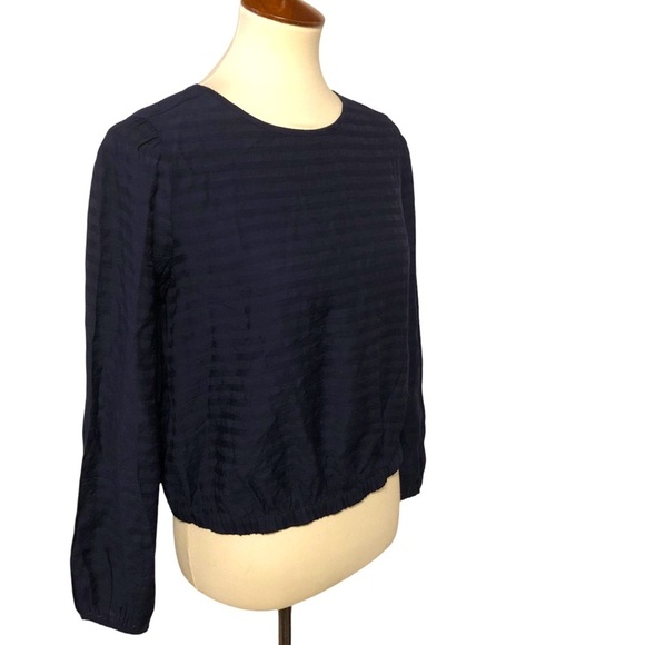 Loft Semi Sheer Navy Blouse Top Sz XS Oversized NWT V Neck Back Elastic Band Hem - Picture 4 of 12